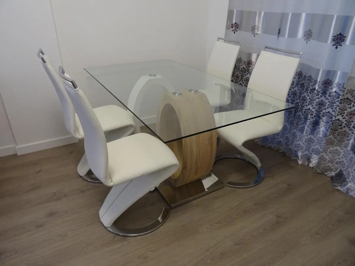 Boutique Apartment Near The Beach, 1 Gbps Wi-Fi Malaga Spain